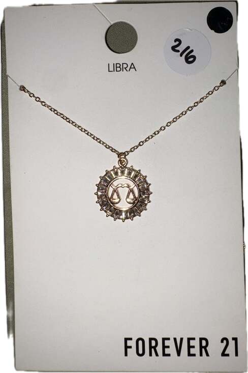 Forever 21 Zodiac Gold Tone Crystal Baguette Pendant Necklace Set Capricorn and - Picture 3 of 3